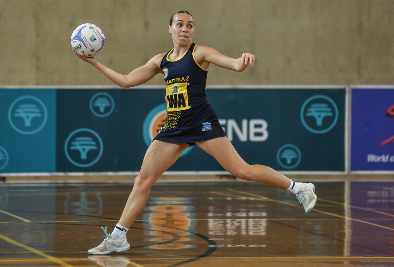 Madibaz-Netball-Hanniska