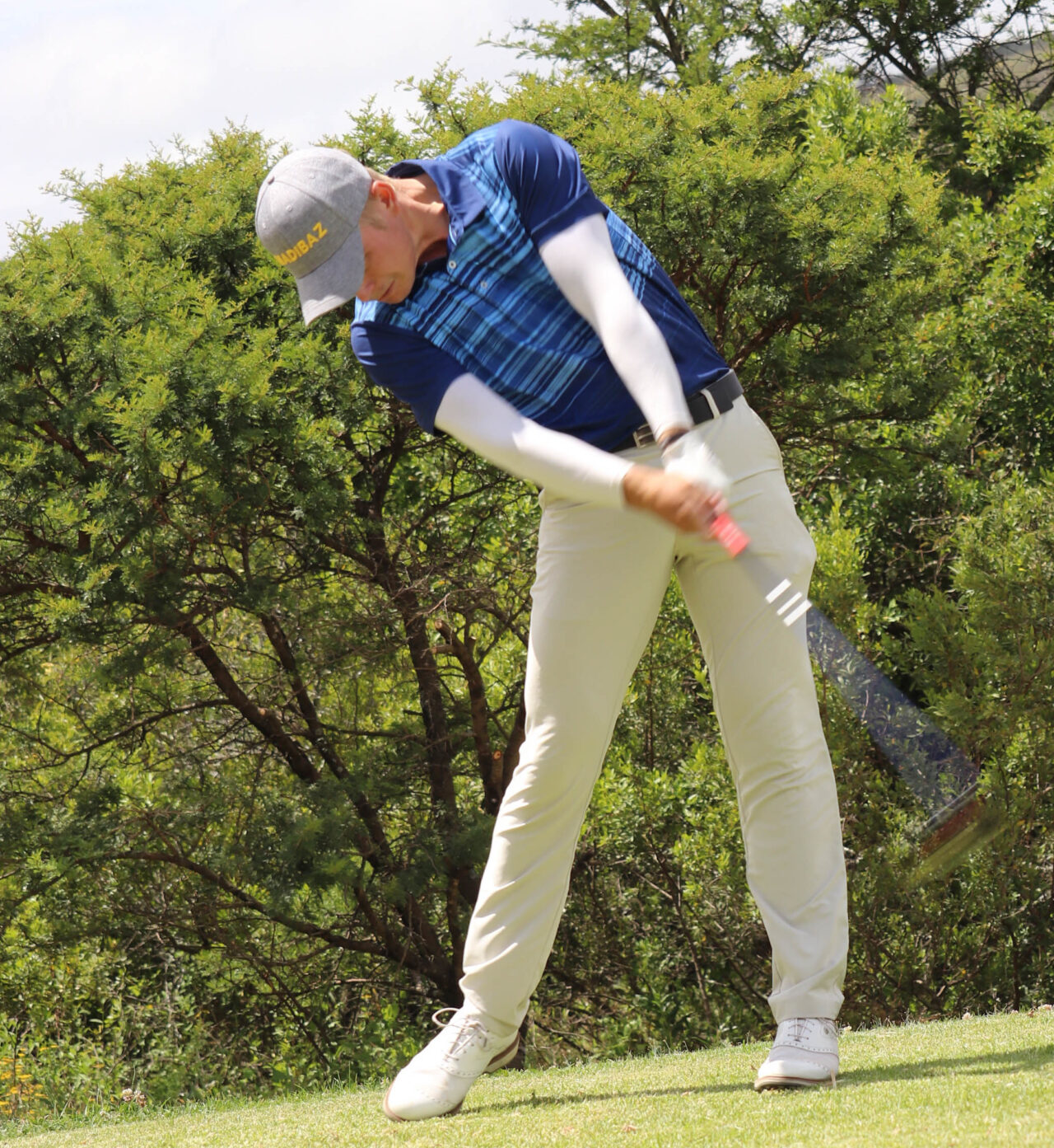 Madibaz - Golf - Tiaan Tibshraeny