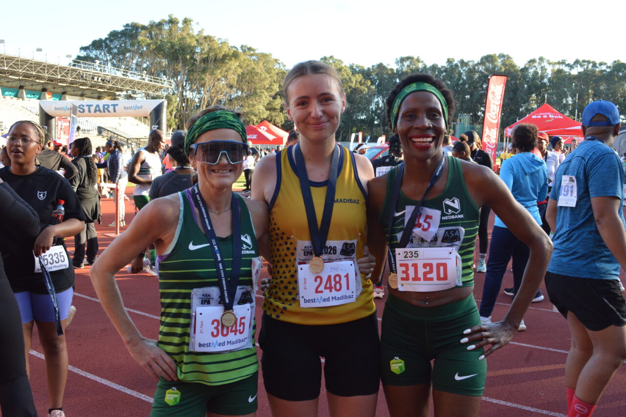 Madibaz - Bestmed Half Marathon - Abbie, Kelly, Refeloe