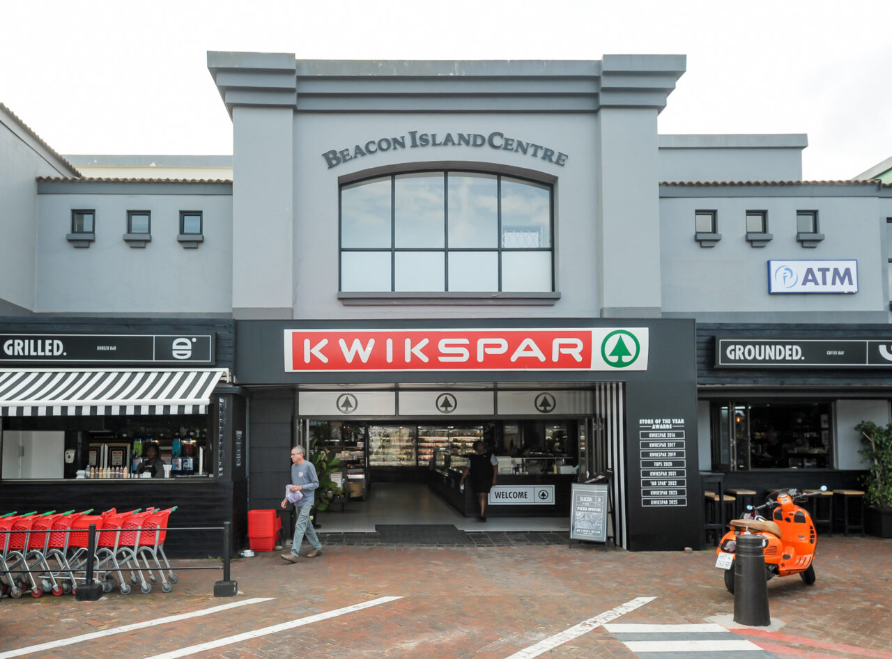 SPAR - Beacon Isle (3)